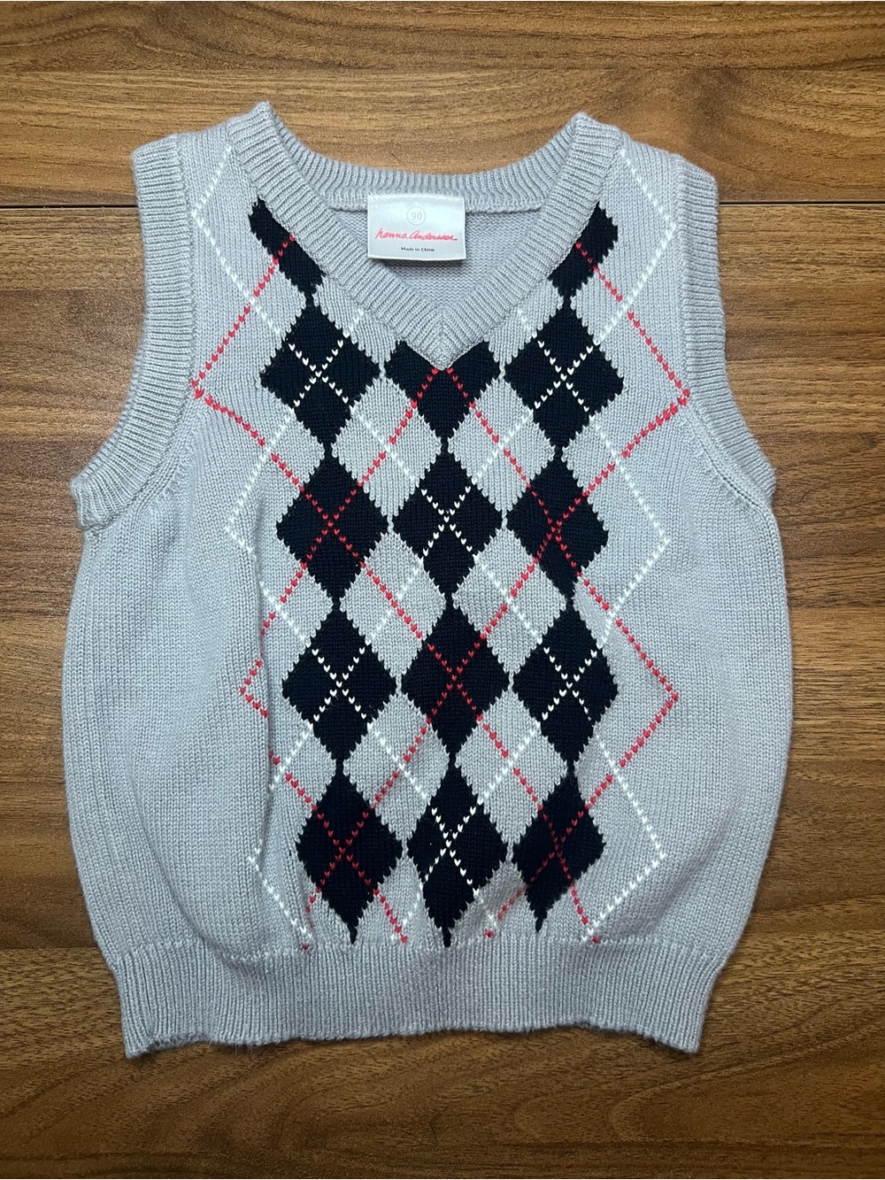 Hanna Andersson Light Gray Argyle V‑Neck Sweater Vest with Navy & Red